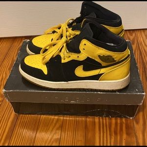 Air Jordan 1 New Love Edition